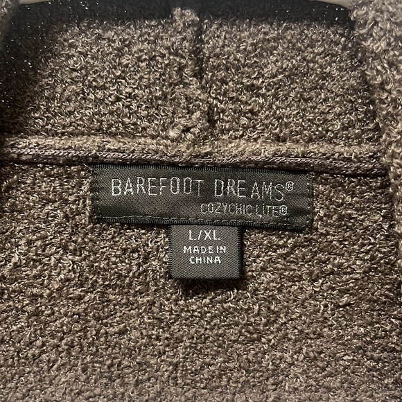 Barefoot Dreams CozyChic Lite Cardigan - Picture 4 of 6